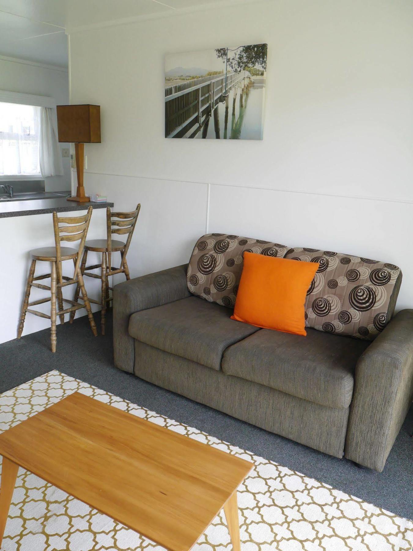 Raglan Palm Beach Motel מראה חיצוני תמונה